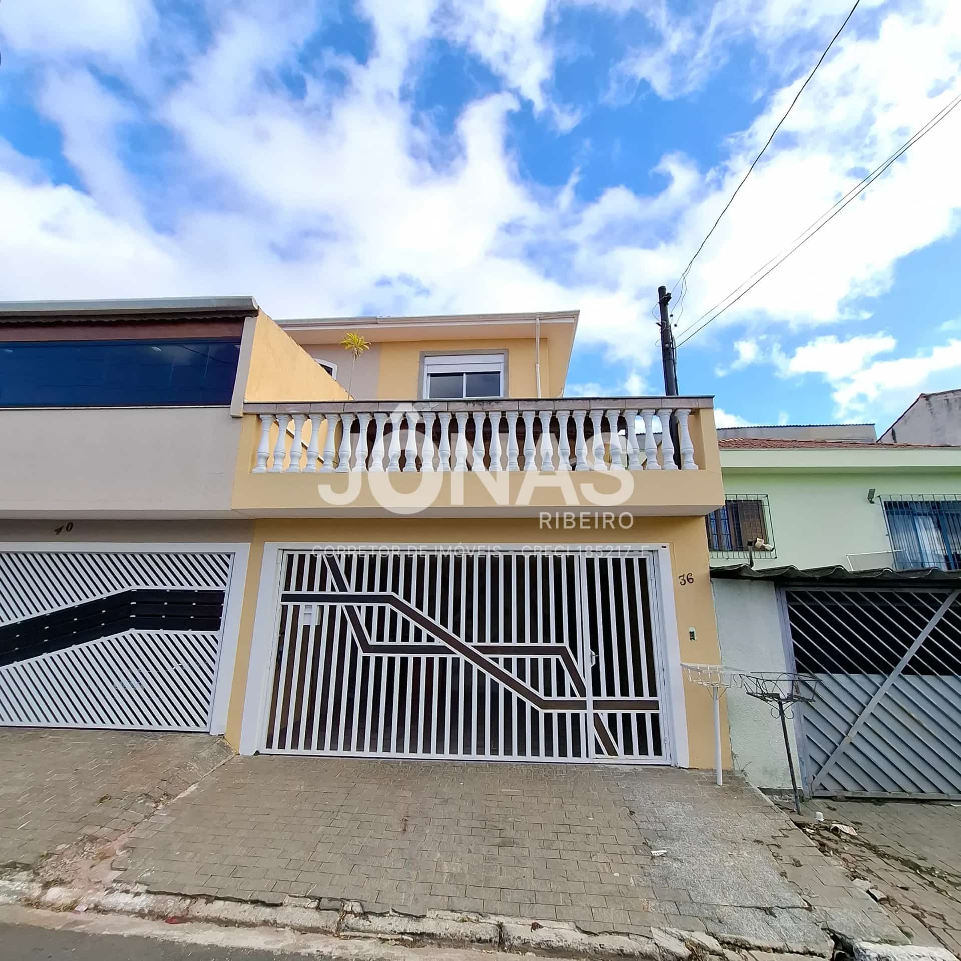 a venda Casa em Interlagos, 03 quartos 02 vagas, Jardim Satélite, Estação de trem Autódromo